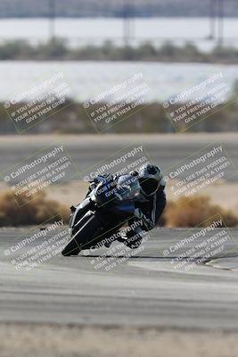 media/Nov-16-2025-Race Pace (Sun) [[8c5fa54630]]/Non Verified Riders (1st 20 Minutes)/1-Turn 14 (10am)/